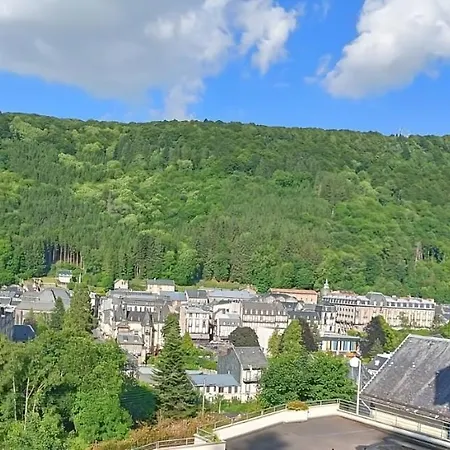 Les Chardonnerets Apartment *